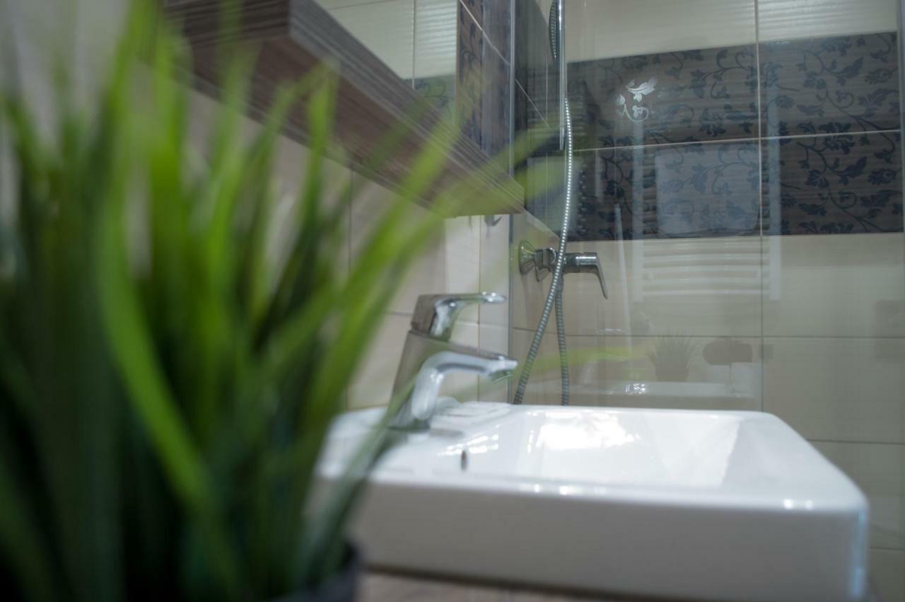 Apartament Platina Apartman Sárvár Zewnętrze zdjęcie