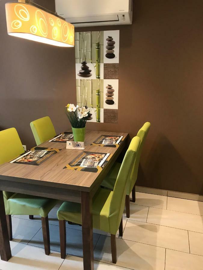 Apartament Platina Apartman Sárvár Zewnętrze zdjęcie